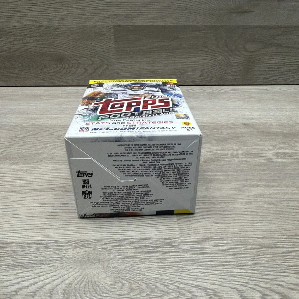 Topps 2014 NFL‎ Football Trading Card Box - 20 Cards Total Football  Fantasy